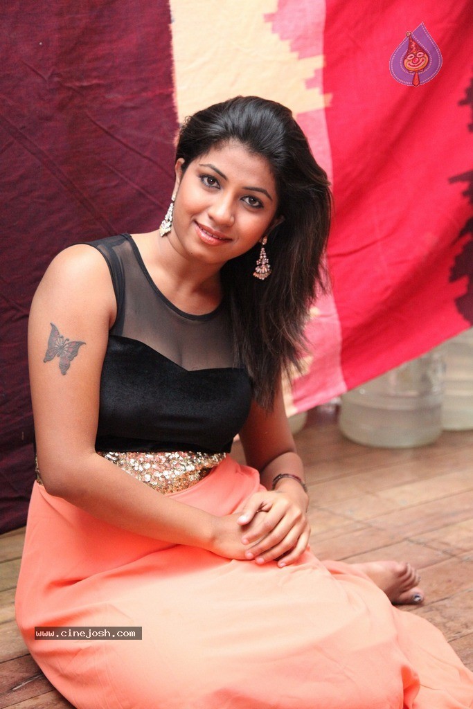 Geethanjali New Gallery - 96 / 148 photos