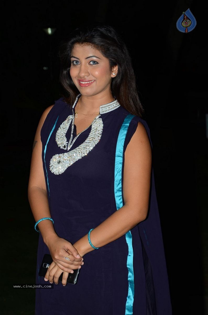 Geethanjali New Photos - 13 / 55 photos