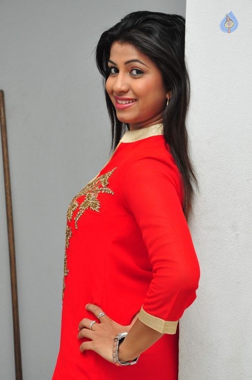 Geethanjali New Photos - 34 / 42 photos