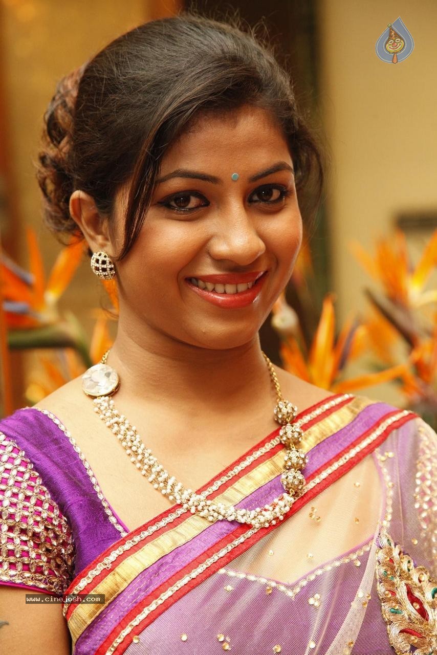 Geethanjali New Photos - 72 / 74 photos