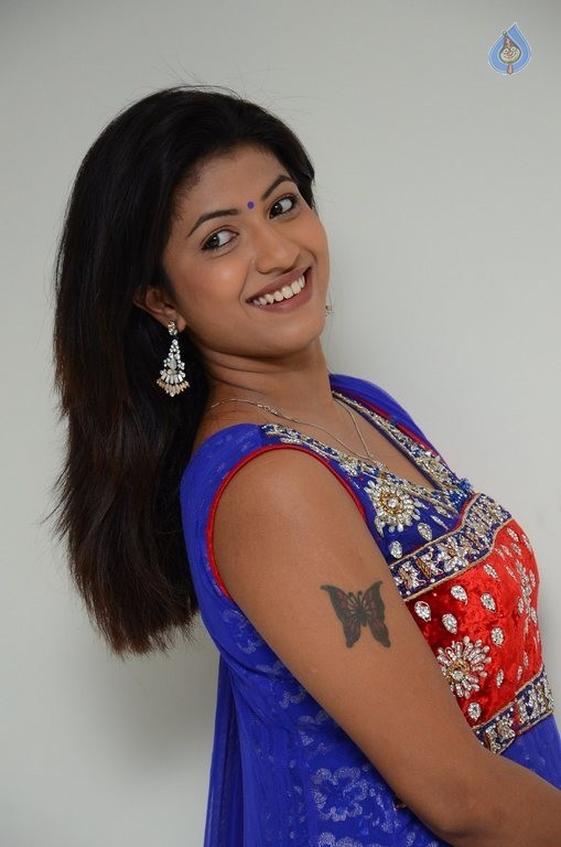 Geethanjali Pics - 13 / 35 photos