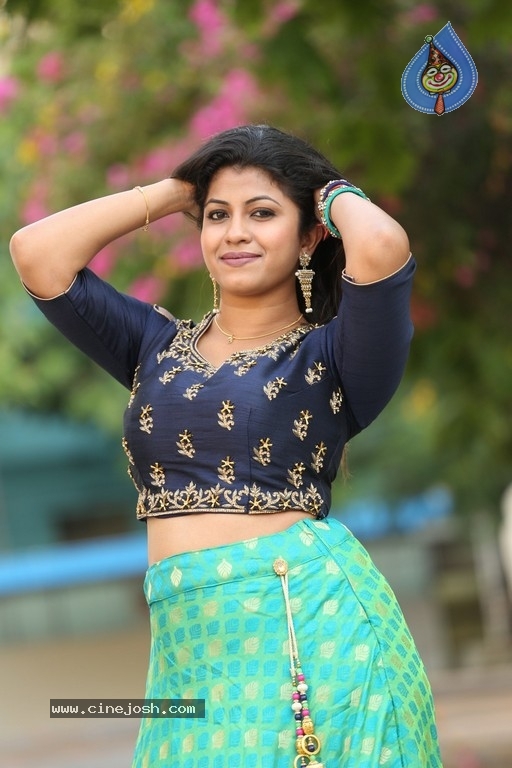 Geethanjali Pics - 17 / 21 photos