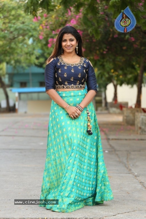 Geethanjali Pics - 18 / 21 photos