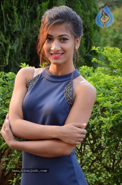 Geethika New Pics - 10 / 20 photos