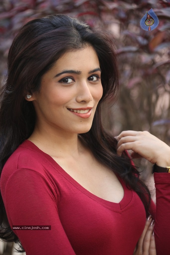 Ghazal Somaiah New Stills - 186 / 188 photos