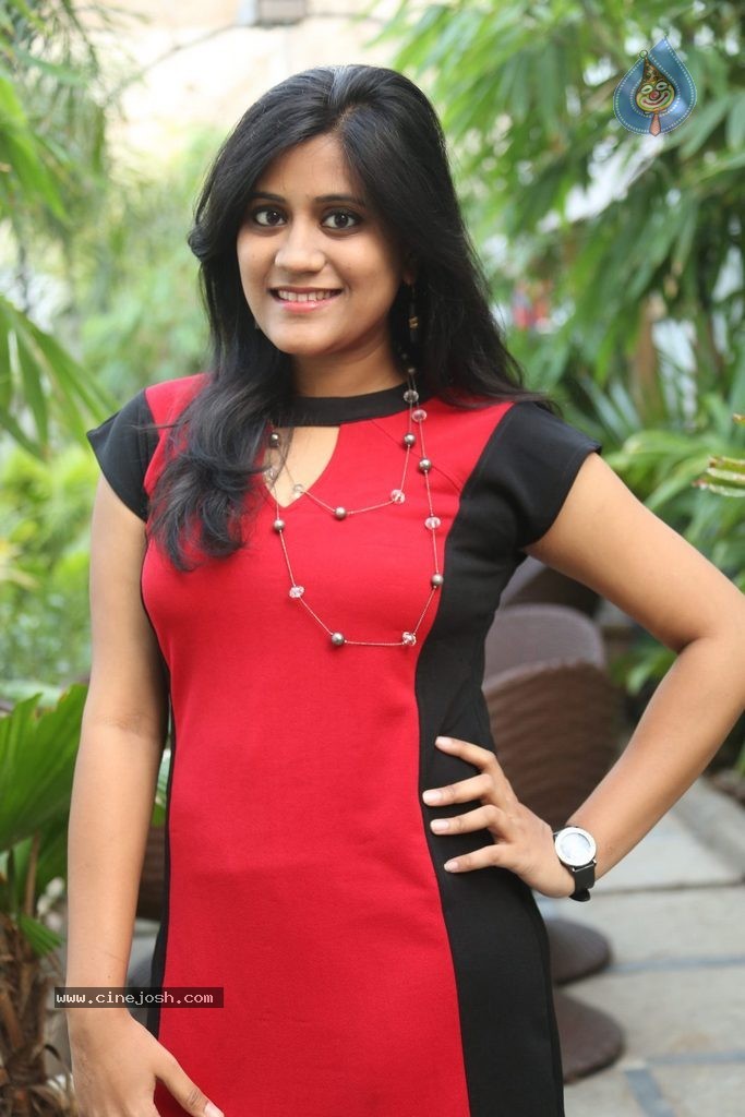 Greeshma New Photos - 28 / 104 photos