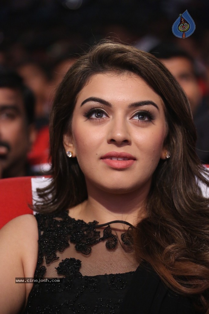 Hansika Latest Pics - 23 / 45 photos