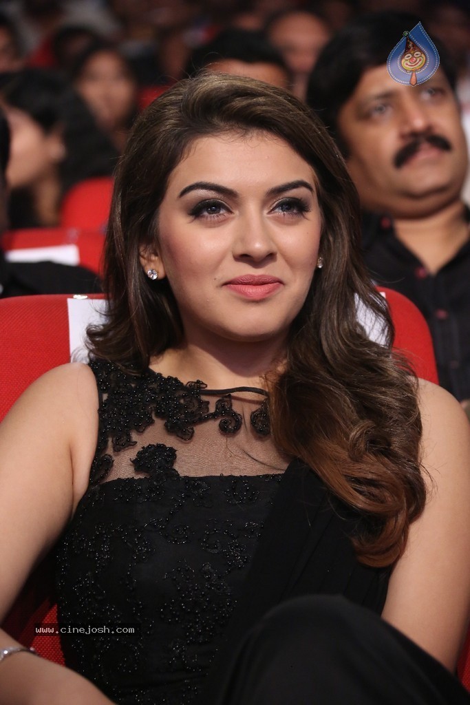 Hansika Latest Pics - 26 / 45 photos