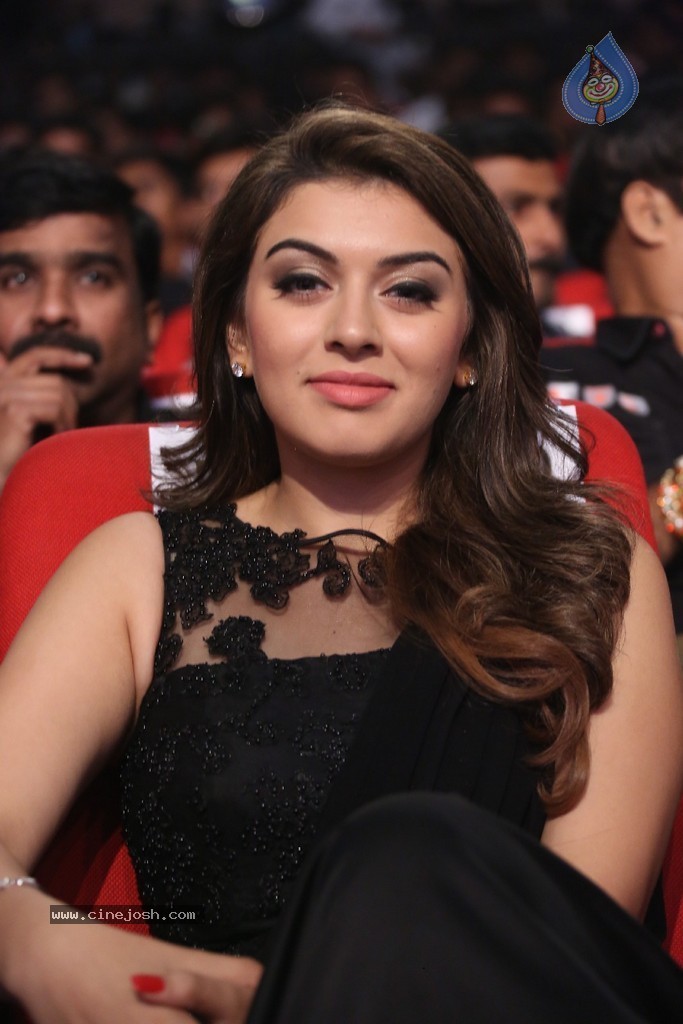 Hansika Latest Pics - 32 / 45 photos