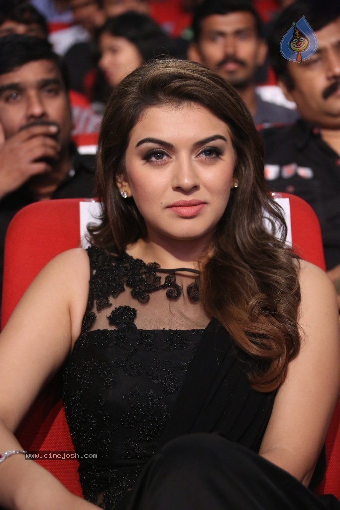 Hansika Latest Pics - 34 / 45 photos