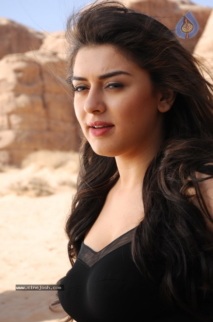 Hansika Latest Stills - 27 / 33 photos