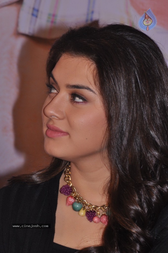 Hansika Latest Stills - 31 / 33 photos