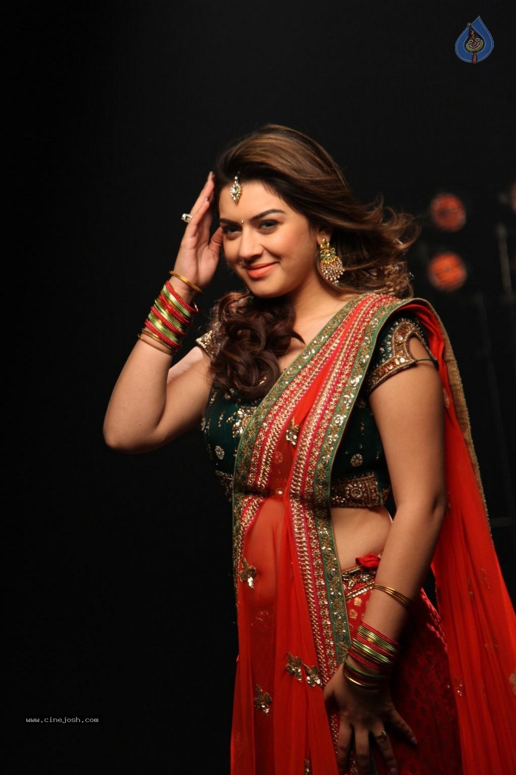 Hansika New Pics - 25 / 28 photos