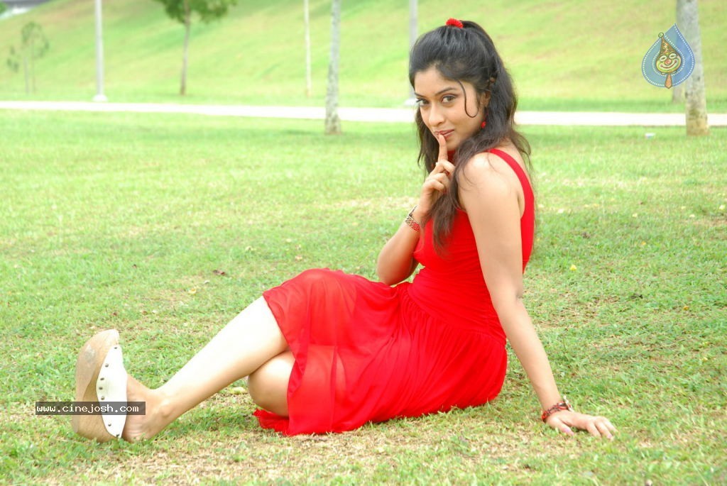 Harika New Gallery - 38 / 65 photos