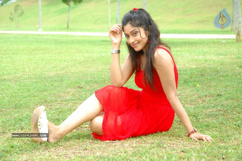 Harika New Gallery - 56 / 65 photos