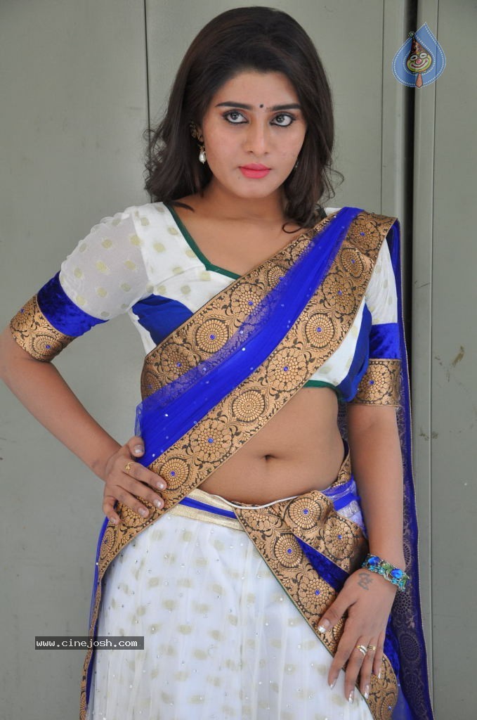 Harini Spicy Stills - 62 / 110 photos