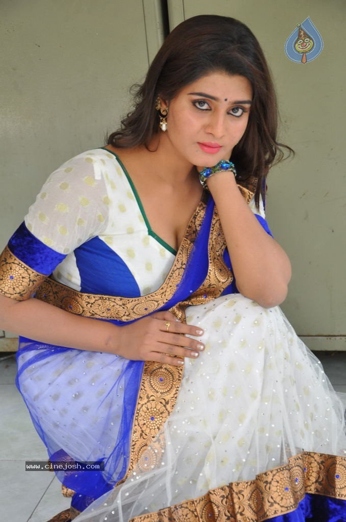 Harini Spicy Stills - 107 / 110 photos