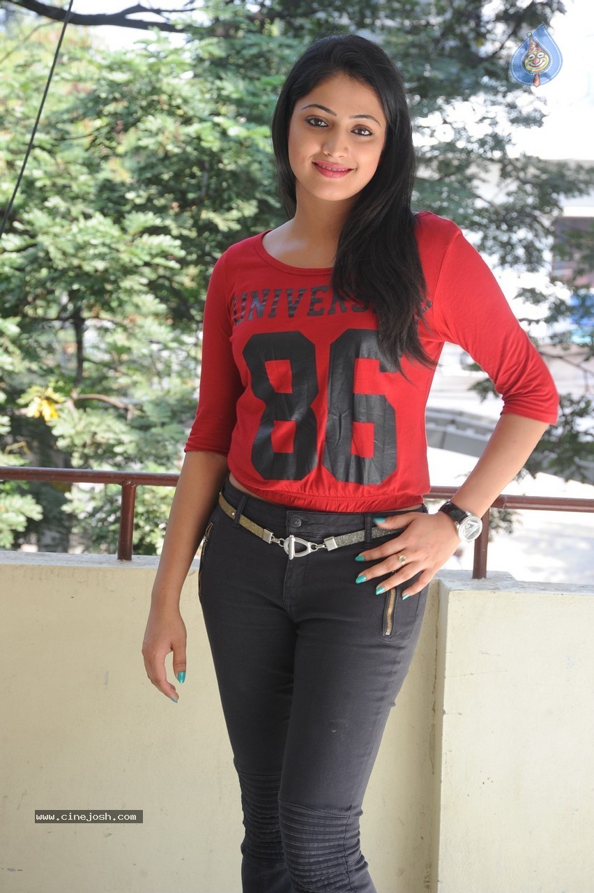 Haripriya Latest Pics - 76 / 79 photos