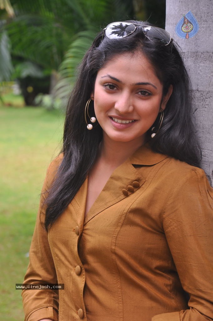 Haripriya Latest Stills - Photo 89 of 104