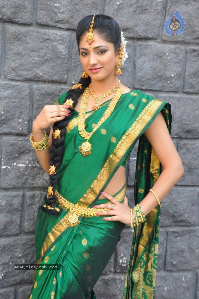 Haripriya Latest Stills - 65 / 77 photos