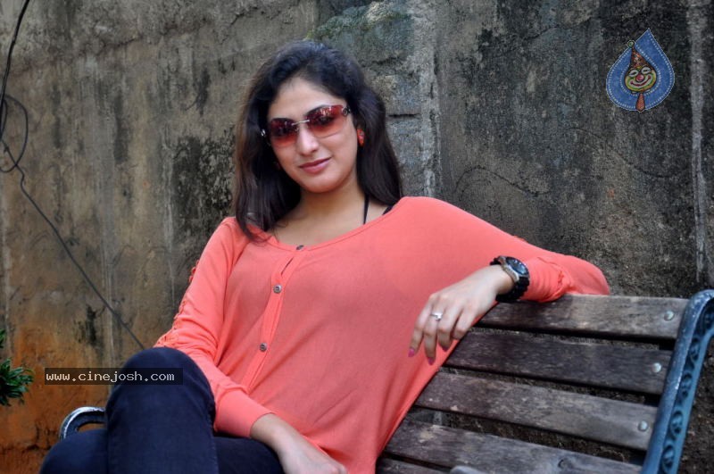 Haripriya Latest Stills - 43 / 89 photos