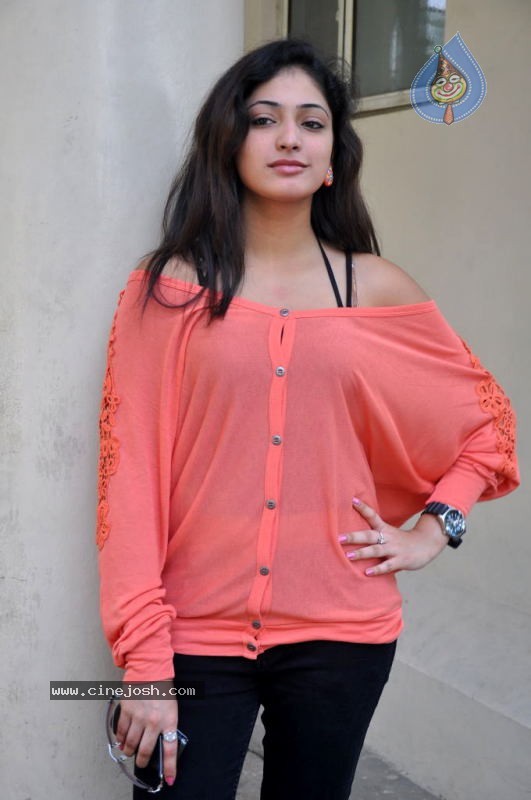 Haripriya Latest Stills - 65 / 89 photos