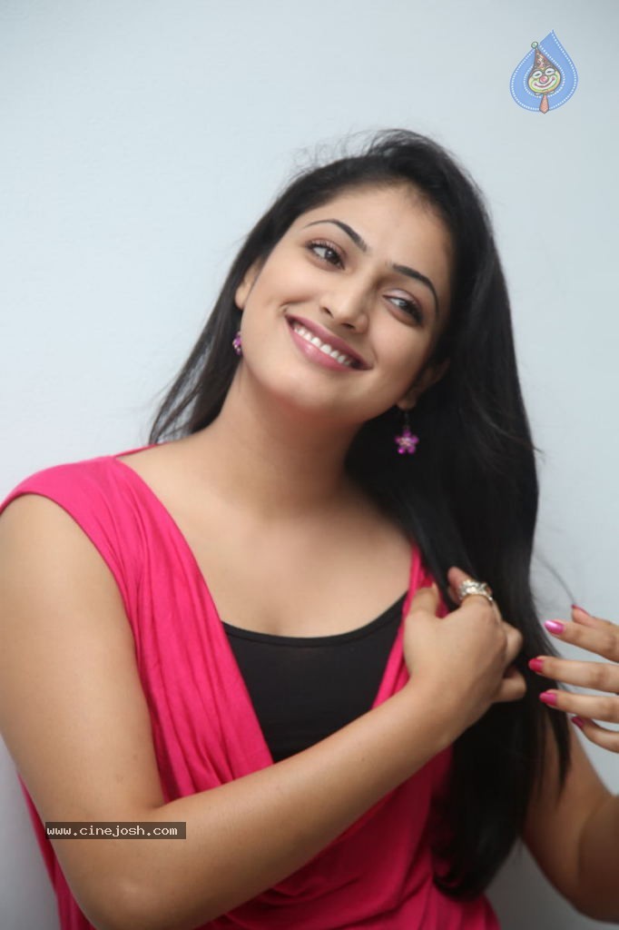 Haripriya New Gallery - 26 / 93 photos