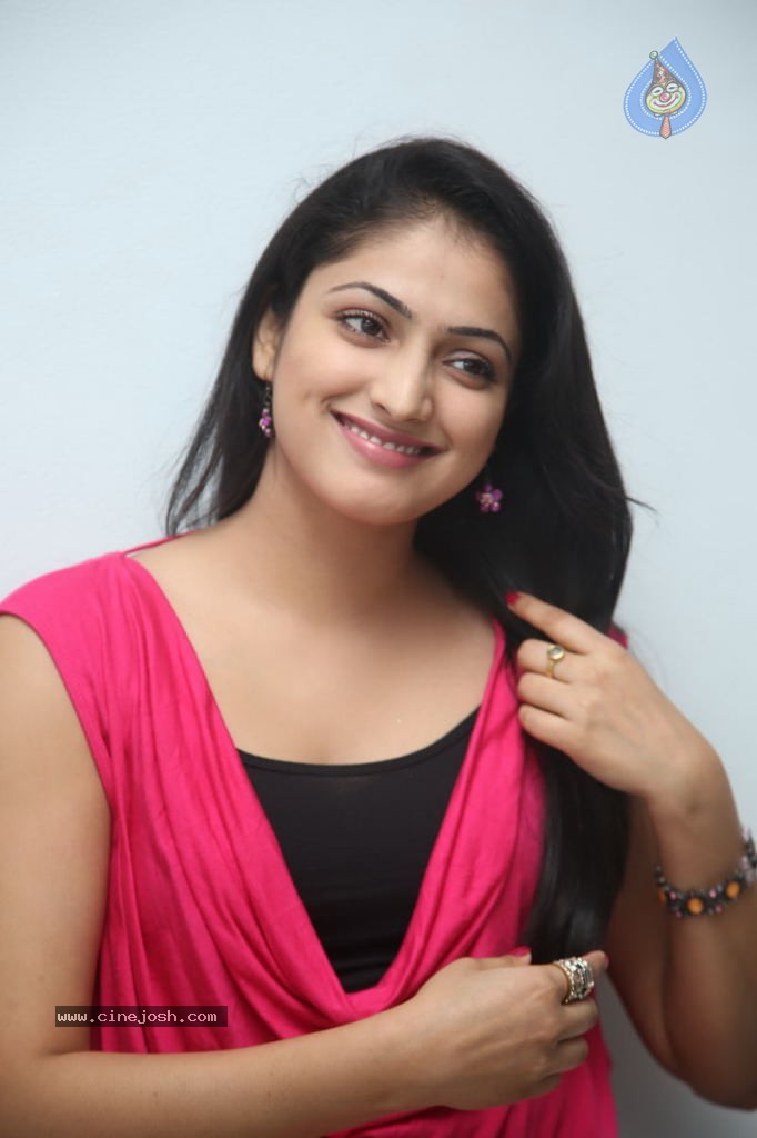 Haripriya New Gallery - 53 / 93 photos