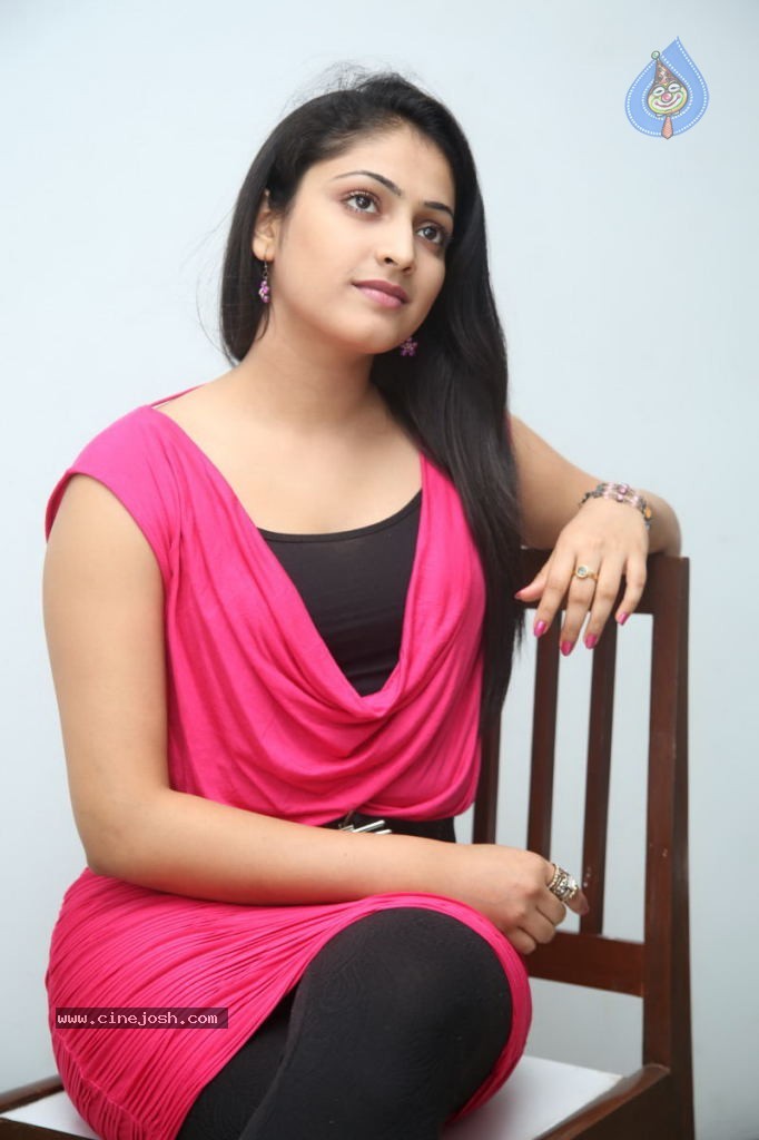 Haripriya New Gallery - 68 / 93 photos