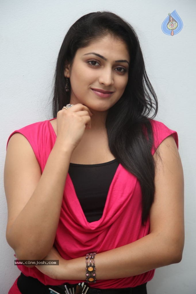 Haripriya New Gallery - 91 / 93 photos