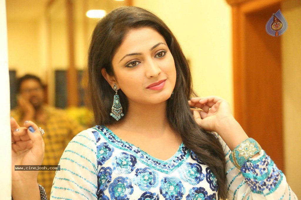 Haripriya New Gallery - 7 / 107 photos