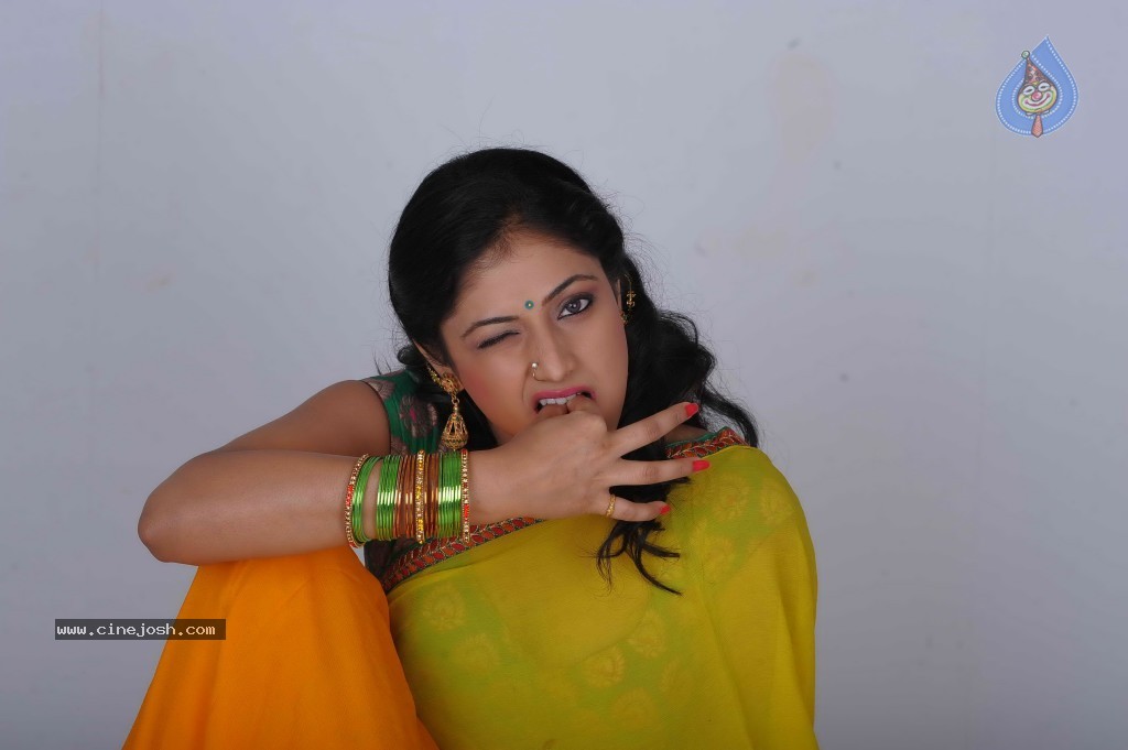 Haripriya New Gallery - 41 / 77 photos