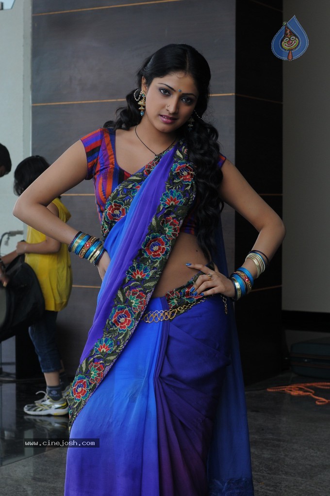 Haripriya New Images - 59 / 71 photos