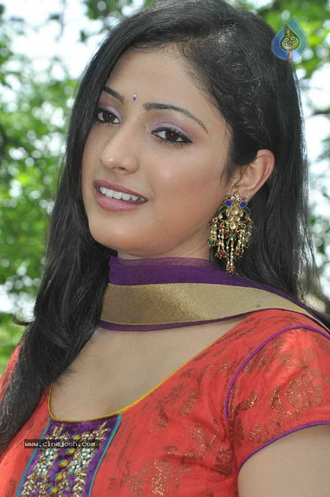 Haripriya New Photos - Photo 24 of 31