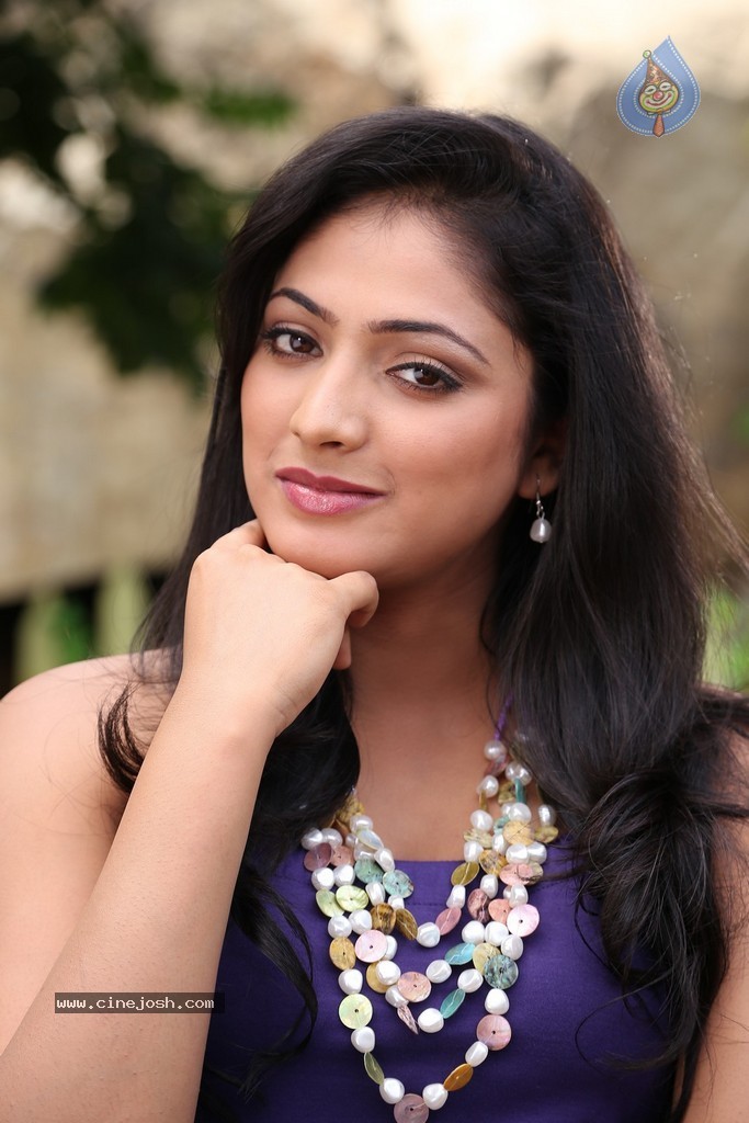 Haripriya New Photos - Photo 10 of 77