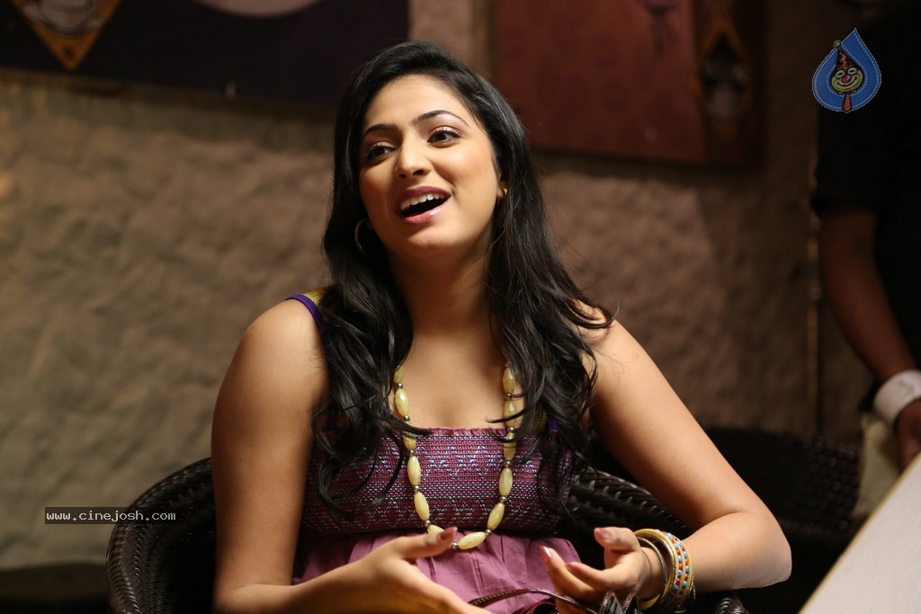 Haripriya New Photos - 47 / 77 photos