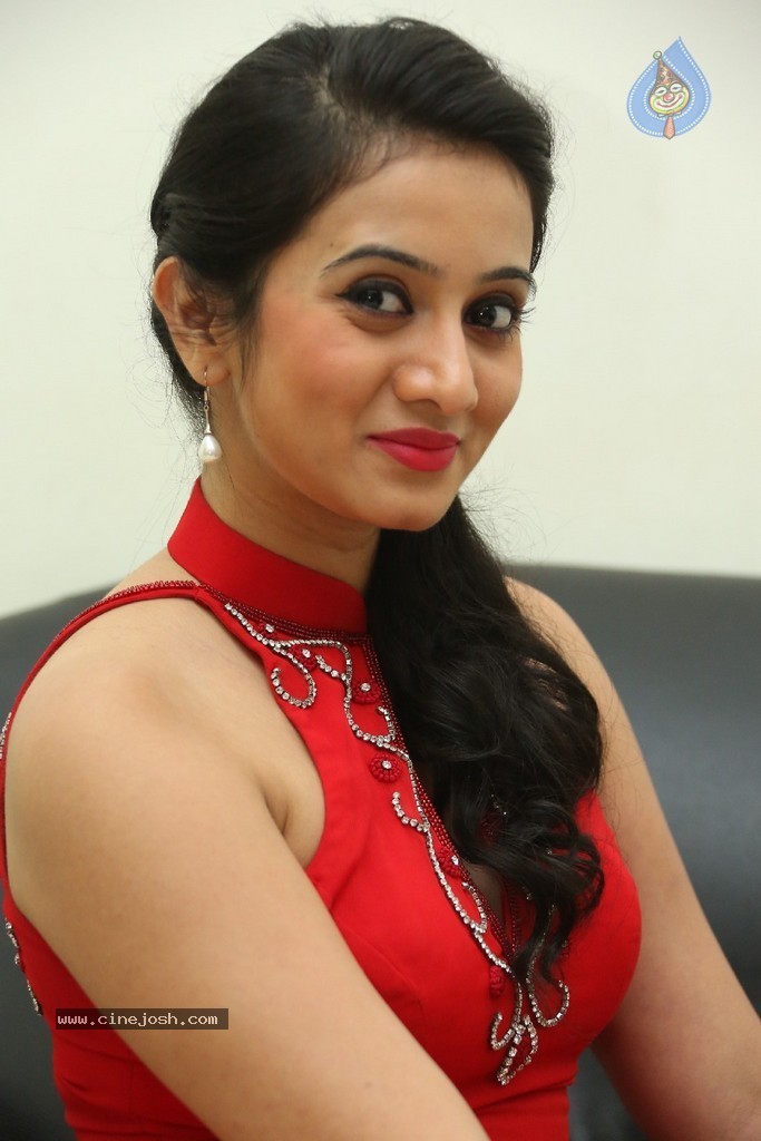 Harshika Photos - 39 / 60 photos