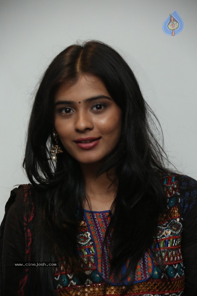 Hebha Patel Stills - 1 / 55 photos