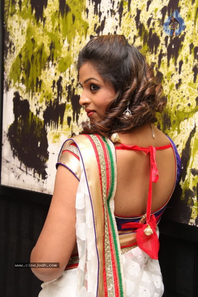 Hemalatha Hot Stills - 25 / 62 photos