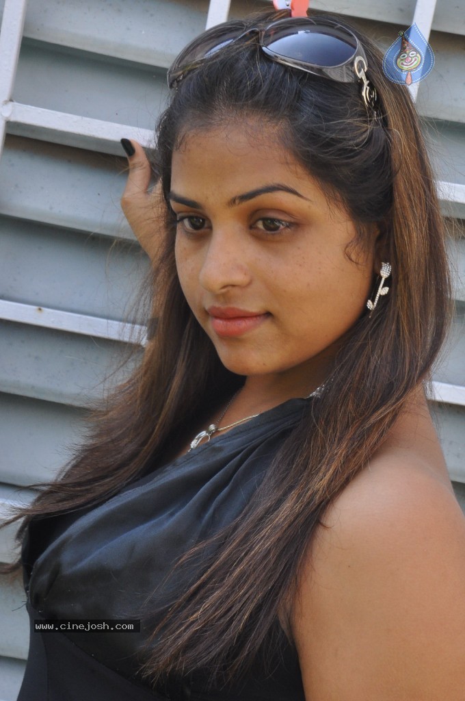 Hemalatha Stills - 27 / 65 photos