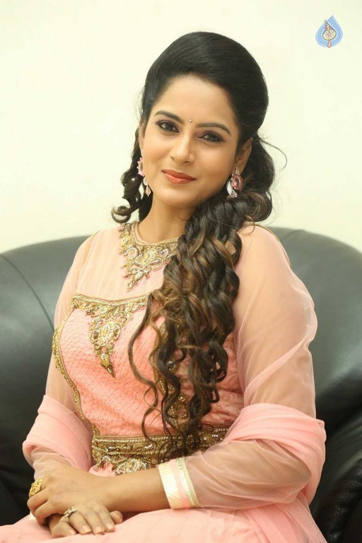 Himaja Photos - 30 / 33 photos