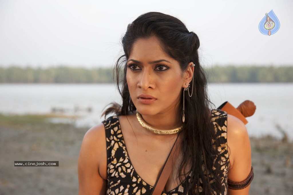 Himarsha Venkatsamy Stills - Photo 5 of 9