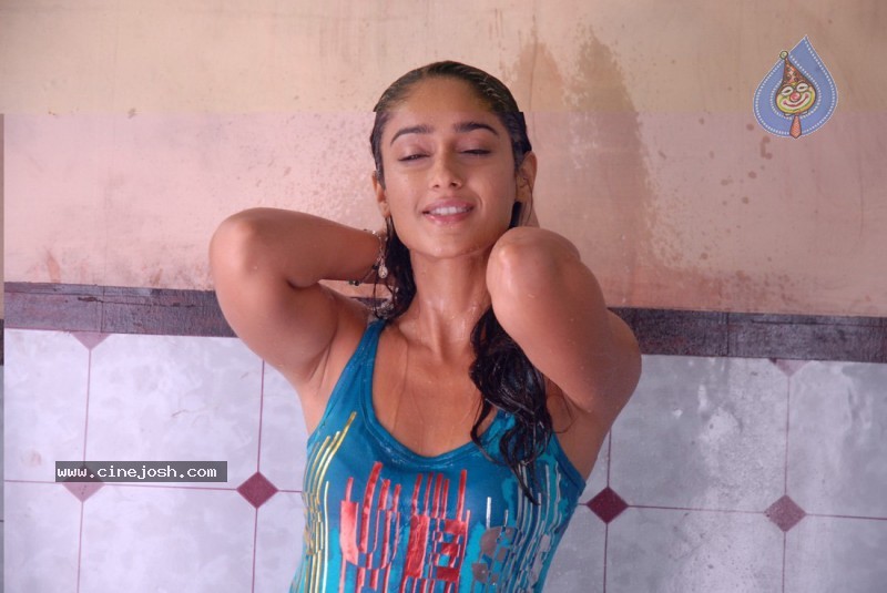 Ileana Unseen Gallery - 47 / 47 photos