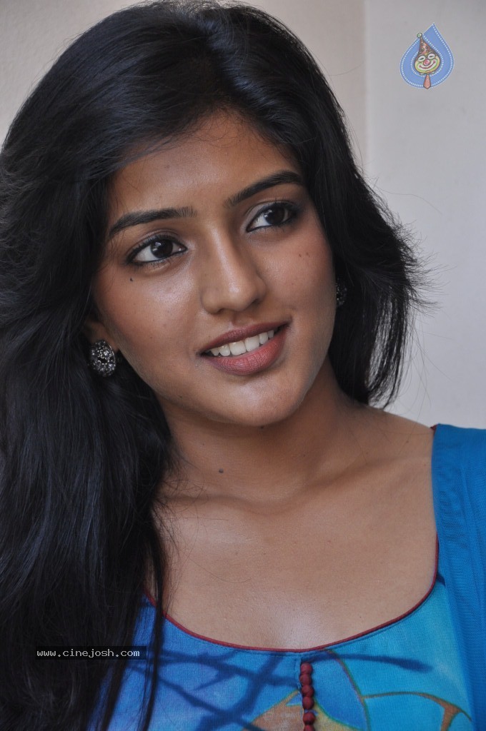 Isha Stills - 8 / 43 photos