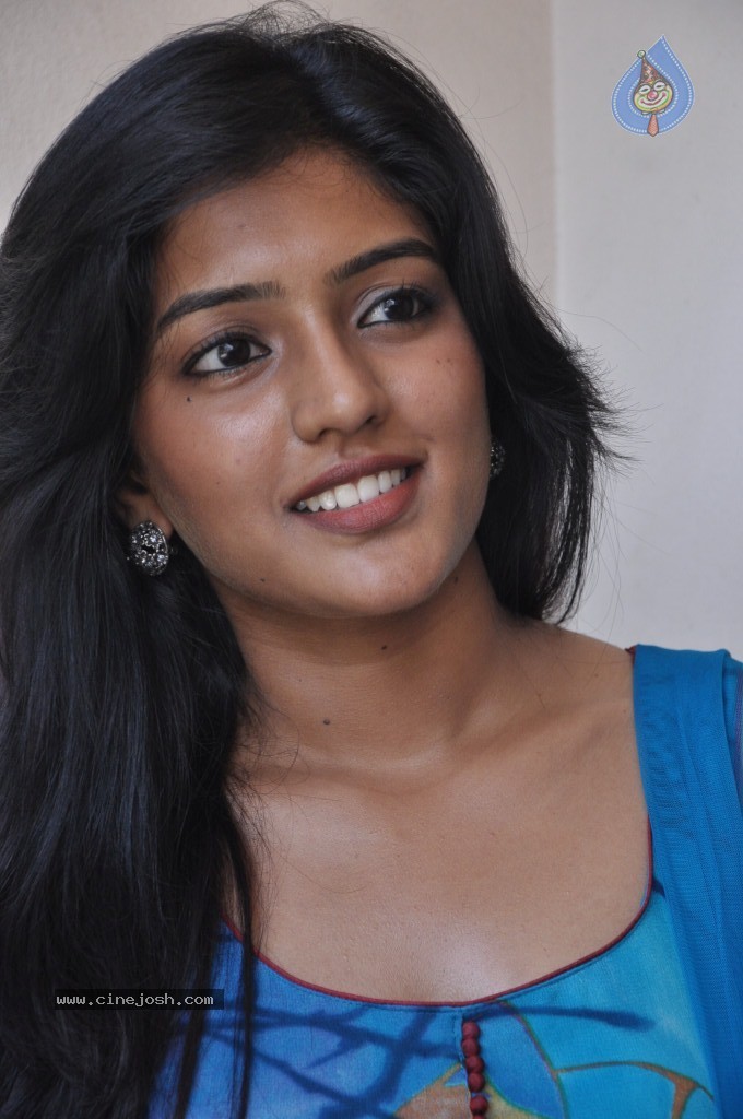 Isha Stills - 37 / 43 photos