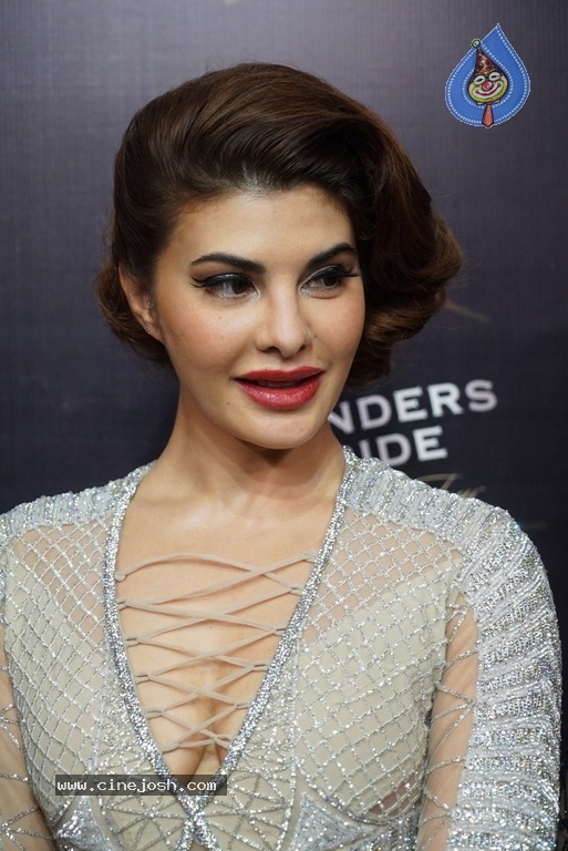 Jacqueline Fernandez Images - 15 / 18 photos