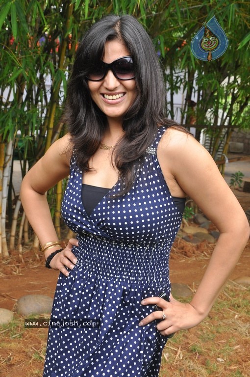 Janaitha Stills - 11 / 30 photos