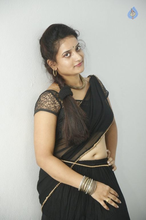 Janani New Photos - 3 / 30 photos