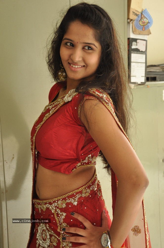 Jayanthi New Stills - 34 / 89 photos