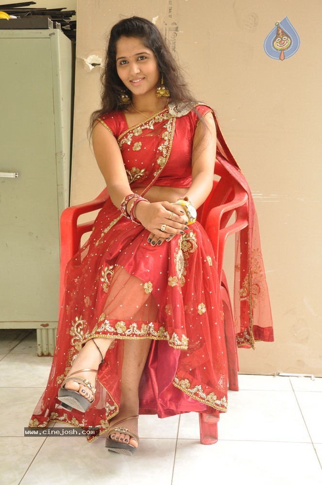 Jayanthi New Stills - 54 / 89 photos